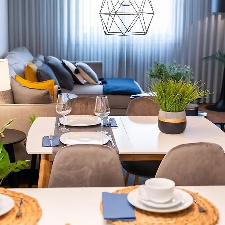 Impresionante En Plaza De Galicia شقة