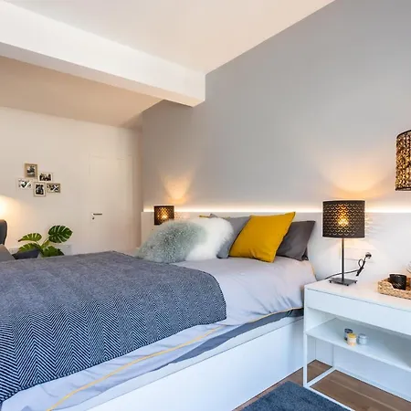 Impresionante En Plaza De Galicia Apartment *