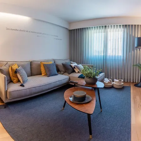 Impresionante En Plaza De Galicia شقة فيلاغارثيا دي أروزا